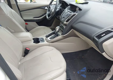 2012 Ford Focus Sel из США, поврежденный, VIN 1FAHP3H29CL442659